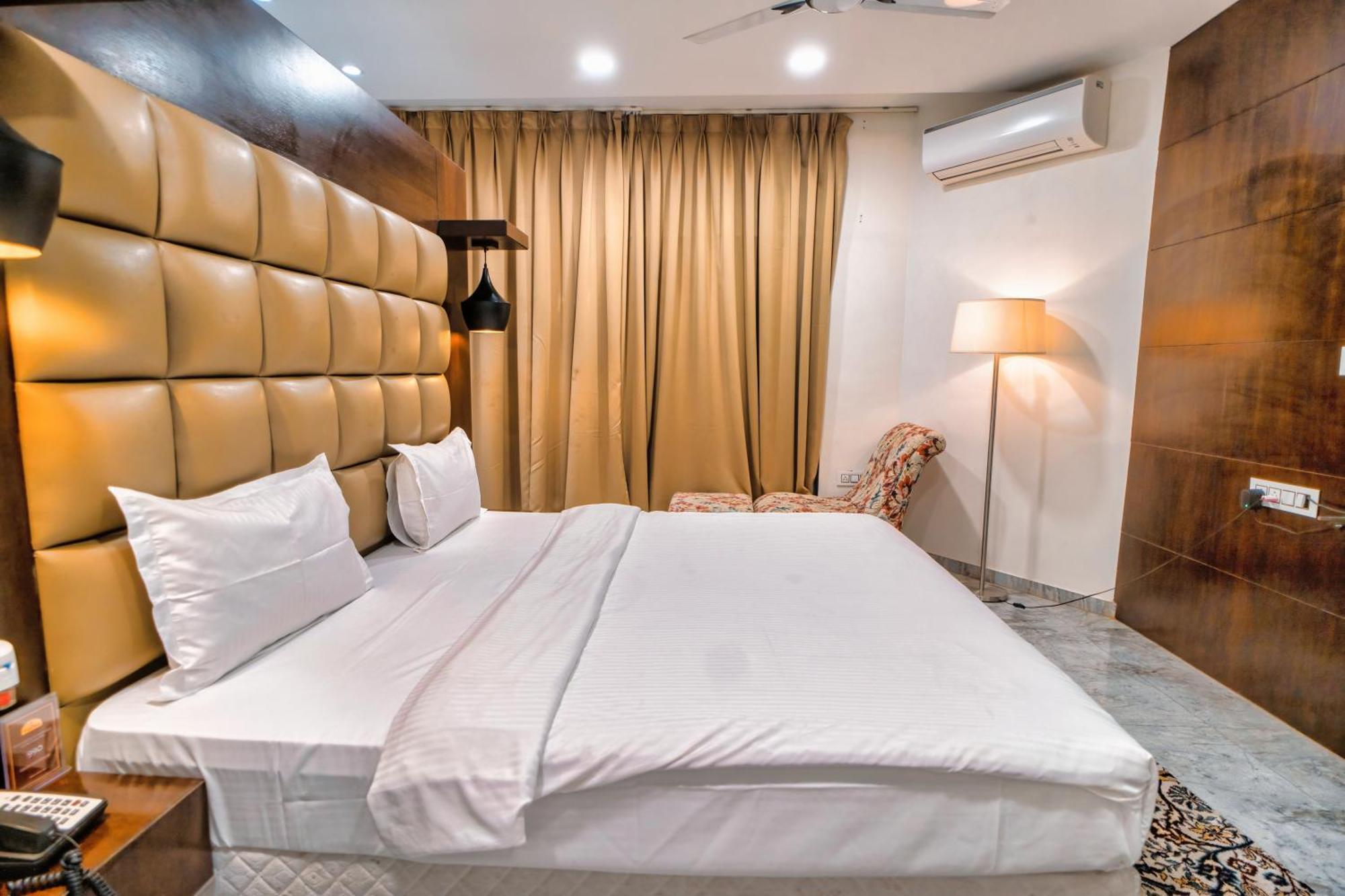 Chokar Dhani Resort Nagpur Dış mekan fotoğraf