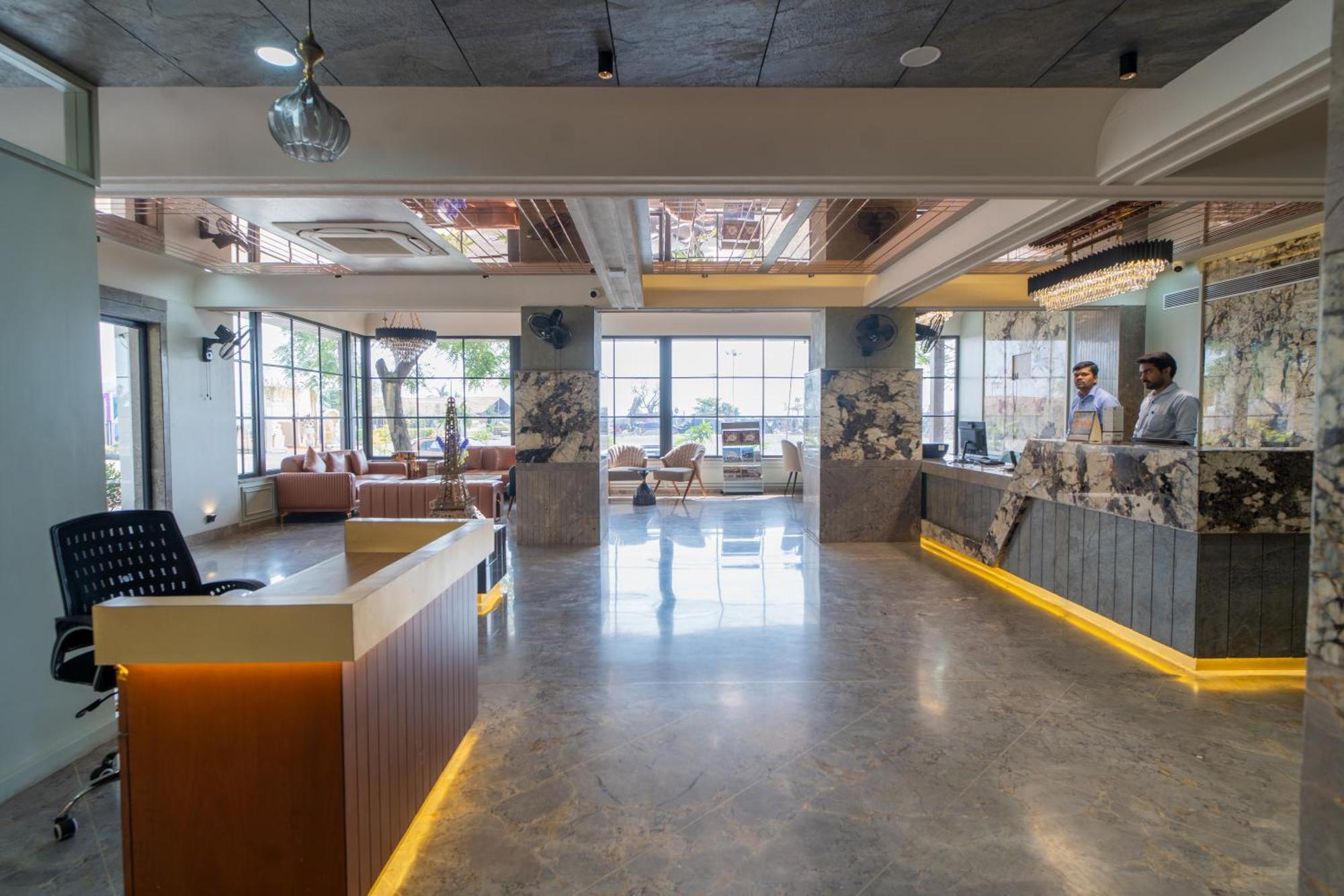 Chokar Dhani Resort Nagpur Dış mekan fotoğraf